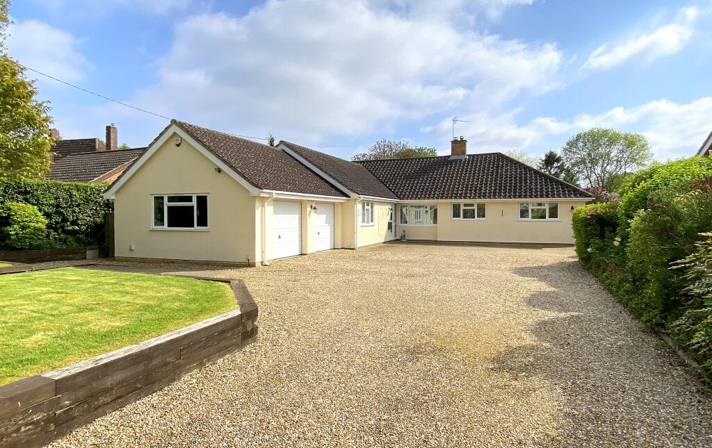 4-bedroom-bungalow-for-sale-in-church-lane-westerfield-ipswich-ip6