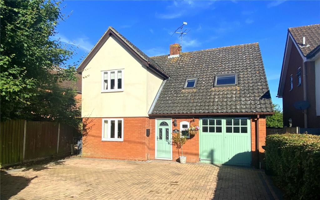 4 bedroom detached house for sale in Westerfield Road, Westerfield