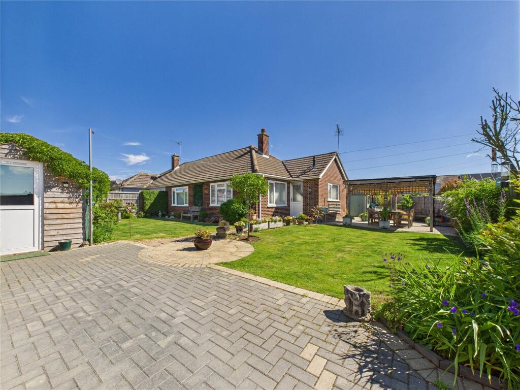 Main image of property: Heathercroft Road, Ipswich, Suffolk, IP1