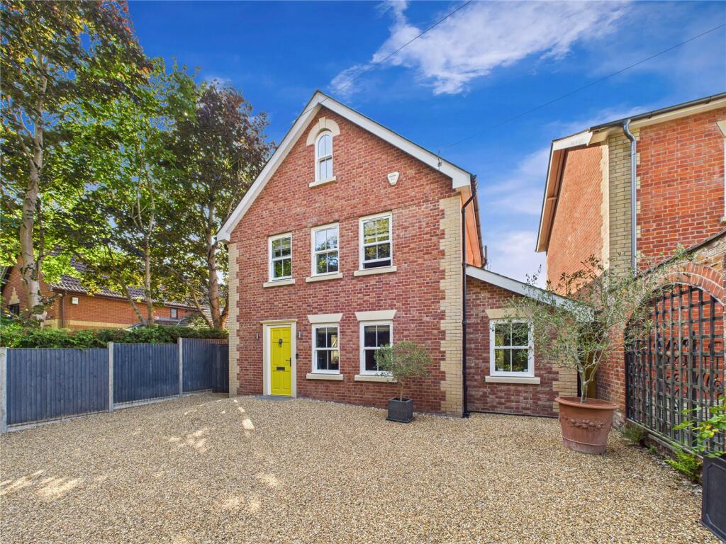 Main image of property: Oak Hill Lane, Ipswich, Suffolk, IP2