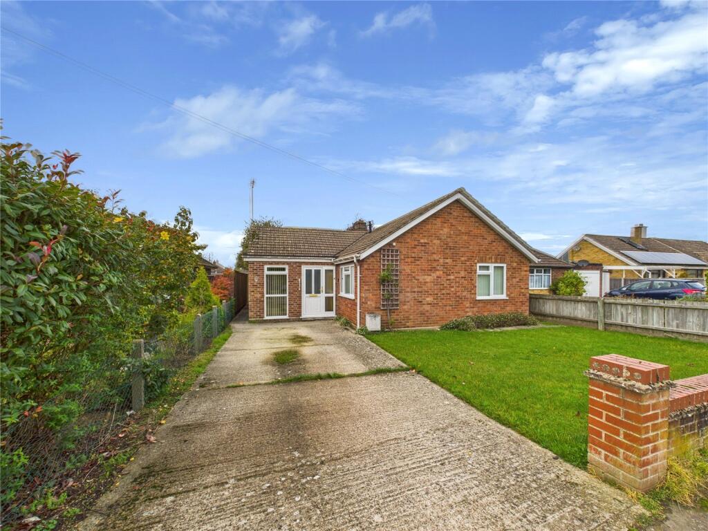 Main image of property: Camborne Road, Kesgrave, Ipswich, Suffolk, IP5
