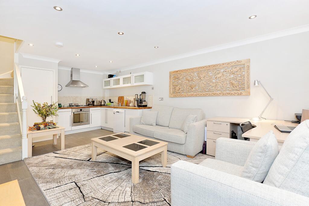 Main image of property: Shrewsbury Mews, London, W2