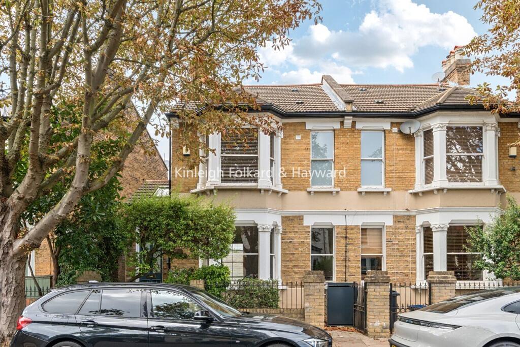 Main image of property: Heathfield Gardens, London, W4