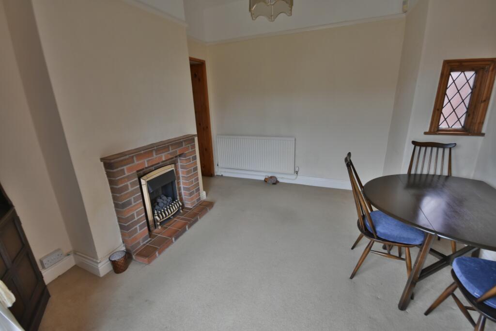 3 bedroom detached house for sale in Osborne Street, Rhosllanerchrugog