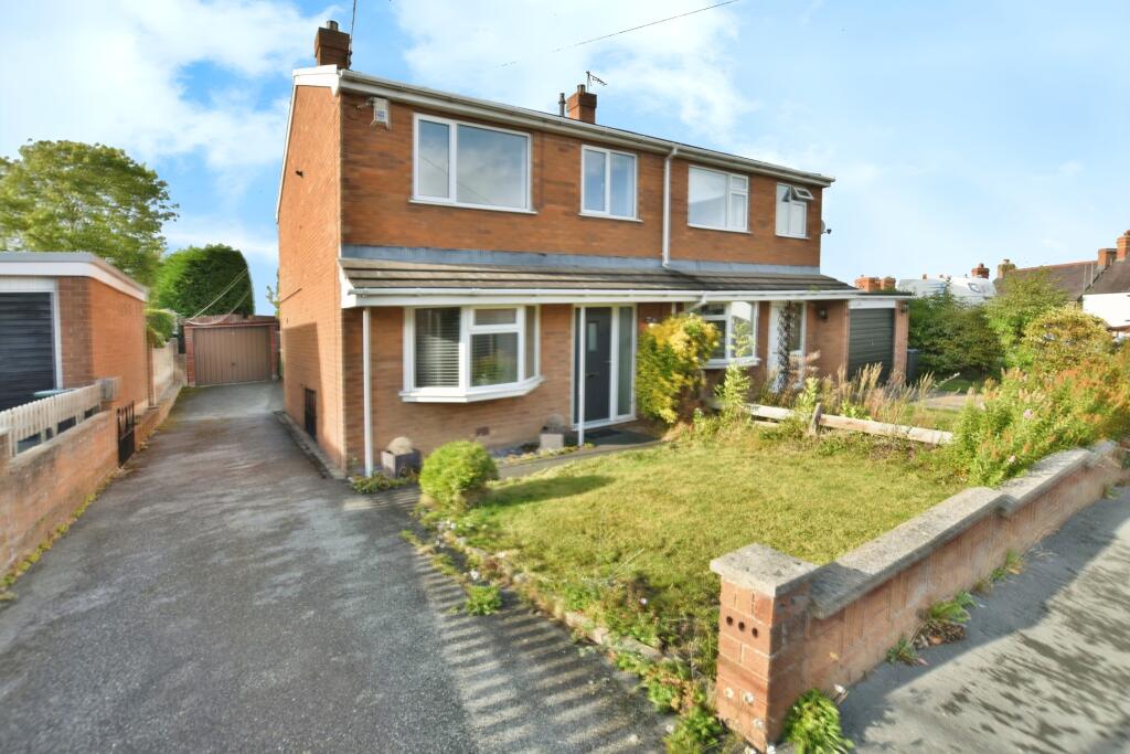 Main image of property: Cae Glas, Coedpoeth, LL11