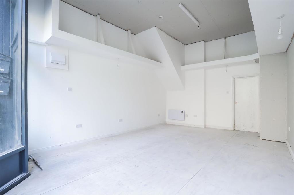 Additional property image - 48 Deardengate, Haslingden