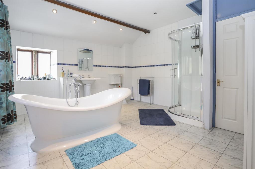 4 bedroom farm house for sale in Waggoner Tunstead Farm, Tunstead, OL13