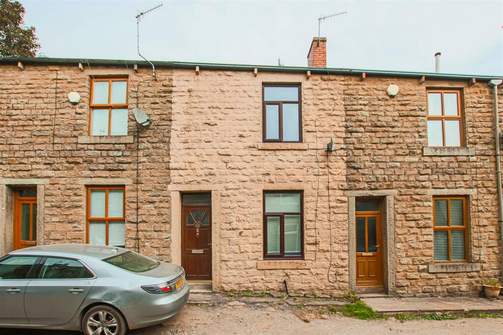 2 bedroom terraced house for sale in Riley Street, Bacup, OL13