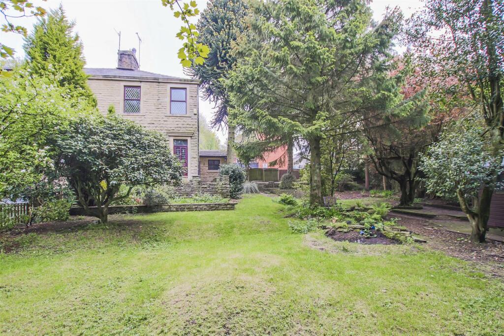 3 bedroom semidetached house for sale in The Crescent, Haslingden, BB4