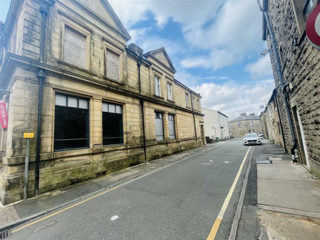 Additional property image - Deardengate, Haslingden, Rossendale
