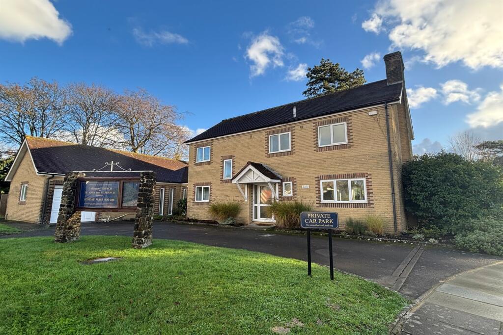 Main image of property: Bepton Road, Midhurst, GU29