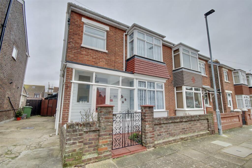3 bedroom semi-detached house for sale in Compton Road, Portsmouth, PO2