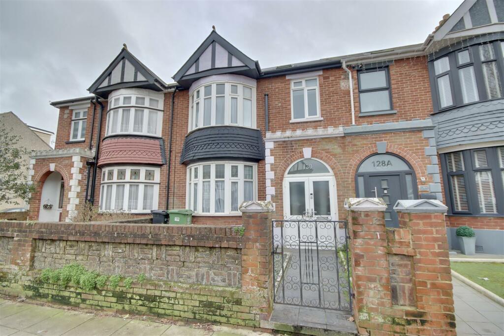 4 bedroom terraced house for sale in Kirby Road, Portsmouth, PO2