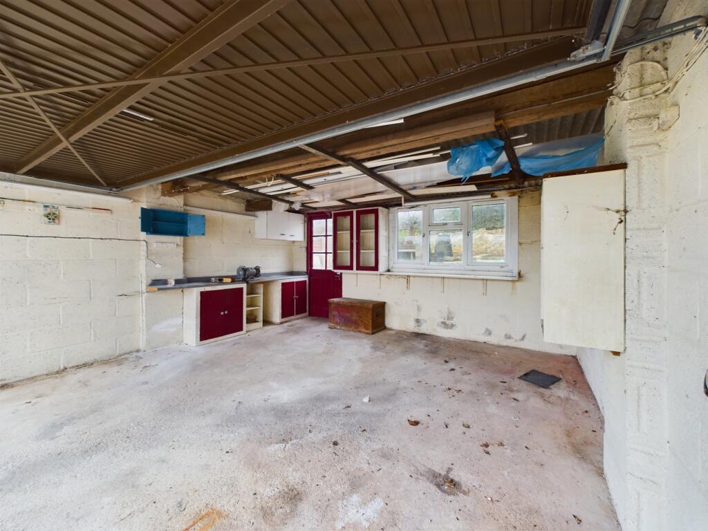 Additional property image - Shiplate Road, Bleadon, Weston-super-Mare, North Somerset, BS24