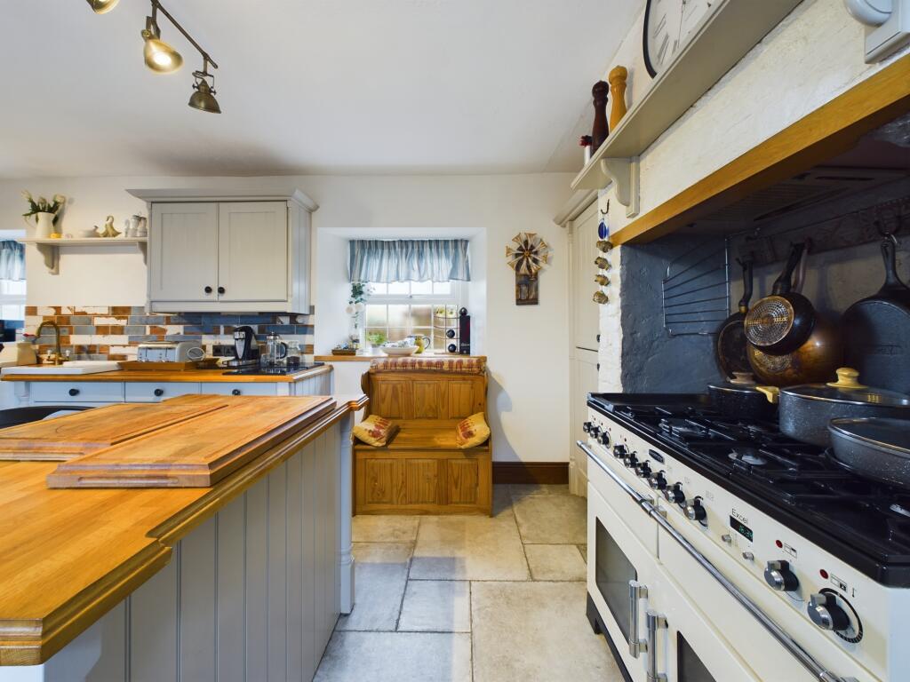 Additional property image - Bridgwater Road, Bleadon, Weston-super-Mare, North Somerset, BS24
