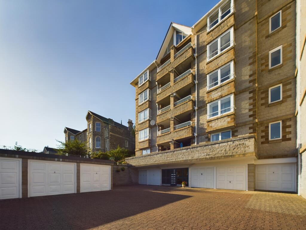 2 bedroom apartment for sale in Highbury Road, WestonsuperMare, North