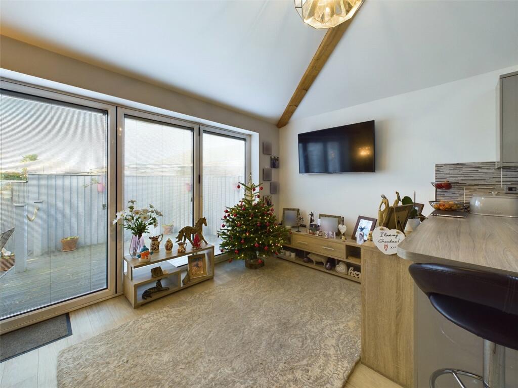 Additional property image - Cygnet Crescent, Weston-Super-Mare, North Somerset, BS22