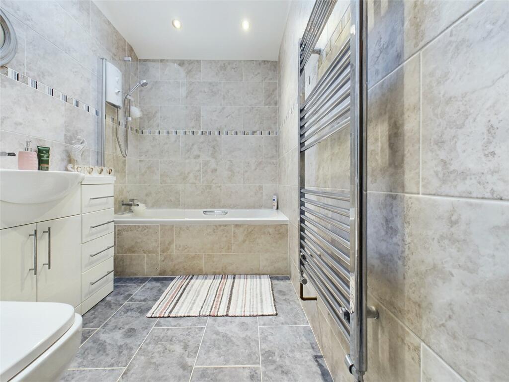 Additional property image - Cygnet Crescent, Weston-Super-Mare, North Somerset, BS22