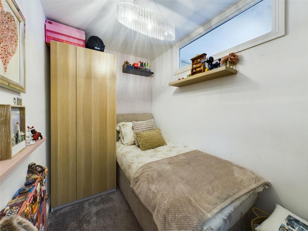 Additional property image - Cygnet Crescent, Weston-Super-Mare, North Somerset, BS22