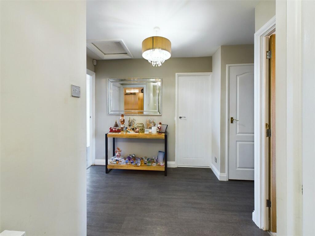 Additional property image - Cygnet Crescent, Weston-Super-Mare, North Somerset, BS22