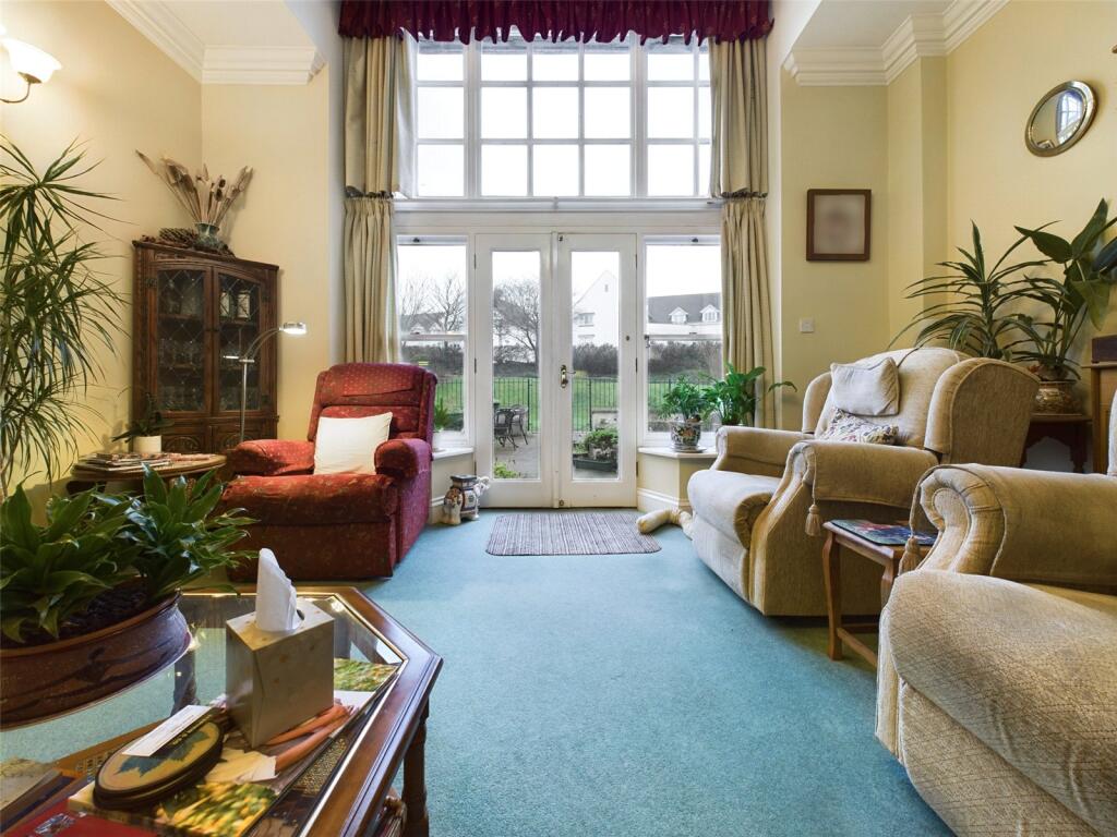 Additional property image - Royal Sands, Weston-super-Mare, North Somerset, BS23
