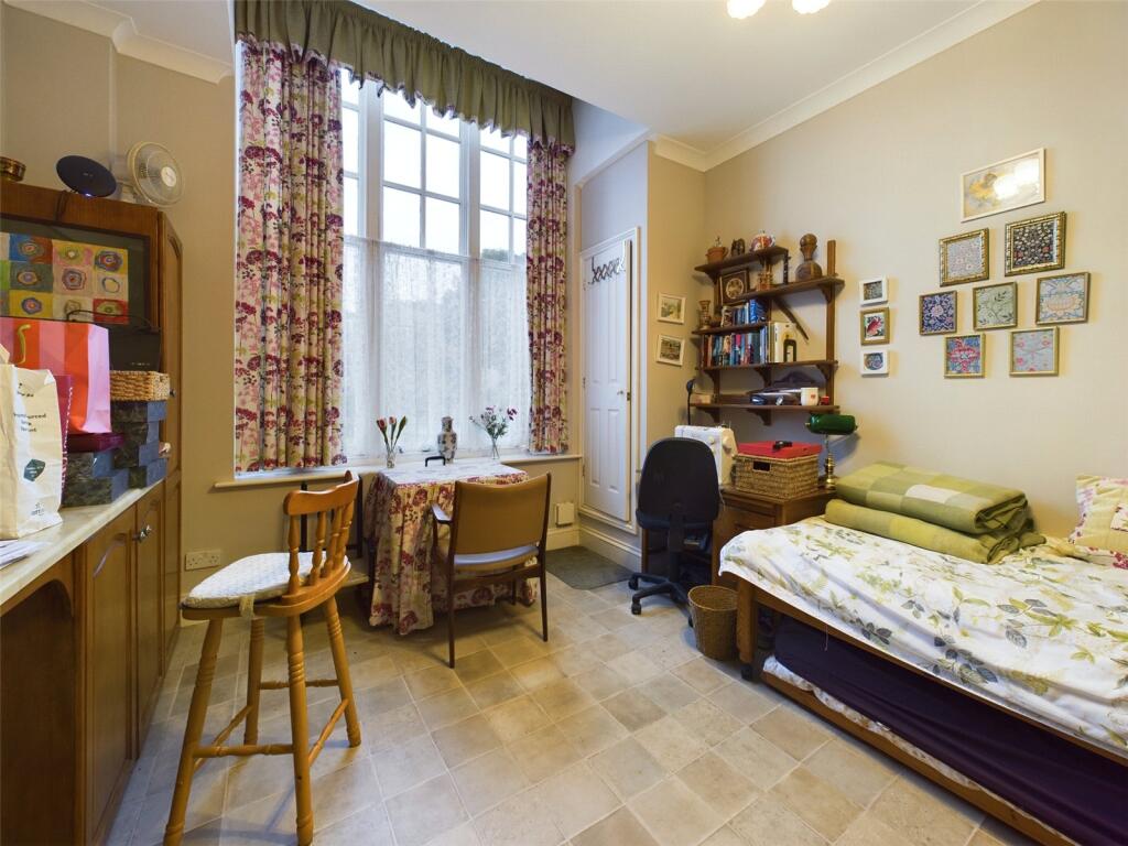 Additional property image - Royal Sands, Weston-super-Mare, North Somerset, BS23