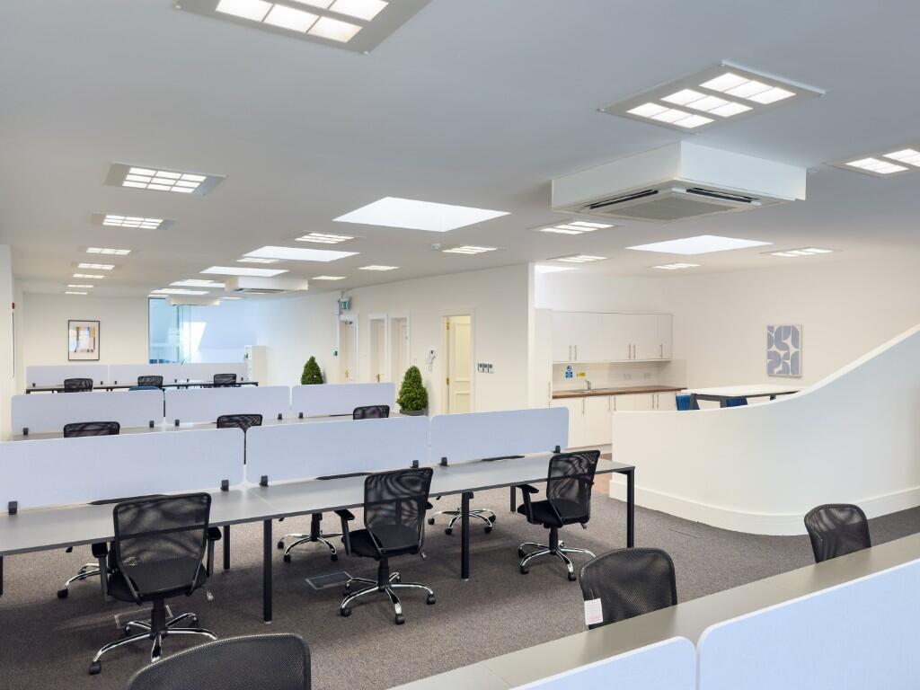 Main image of property: 146 West Regent Street, Glasgow, G2 2RQ