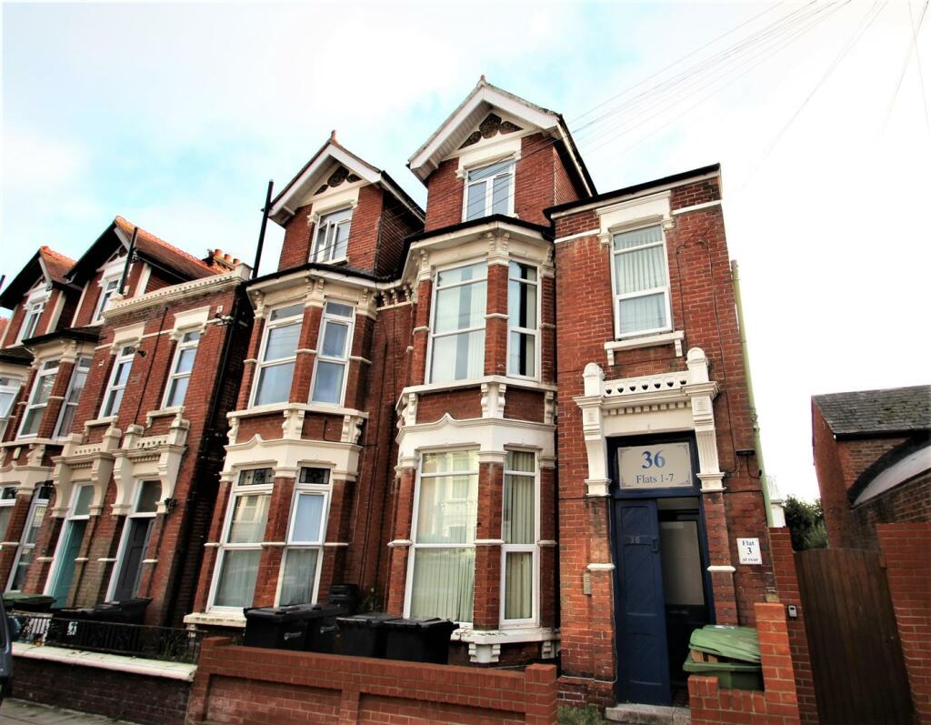 Main image of property: Wimbledon Park Road, Southsea