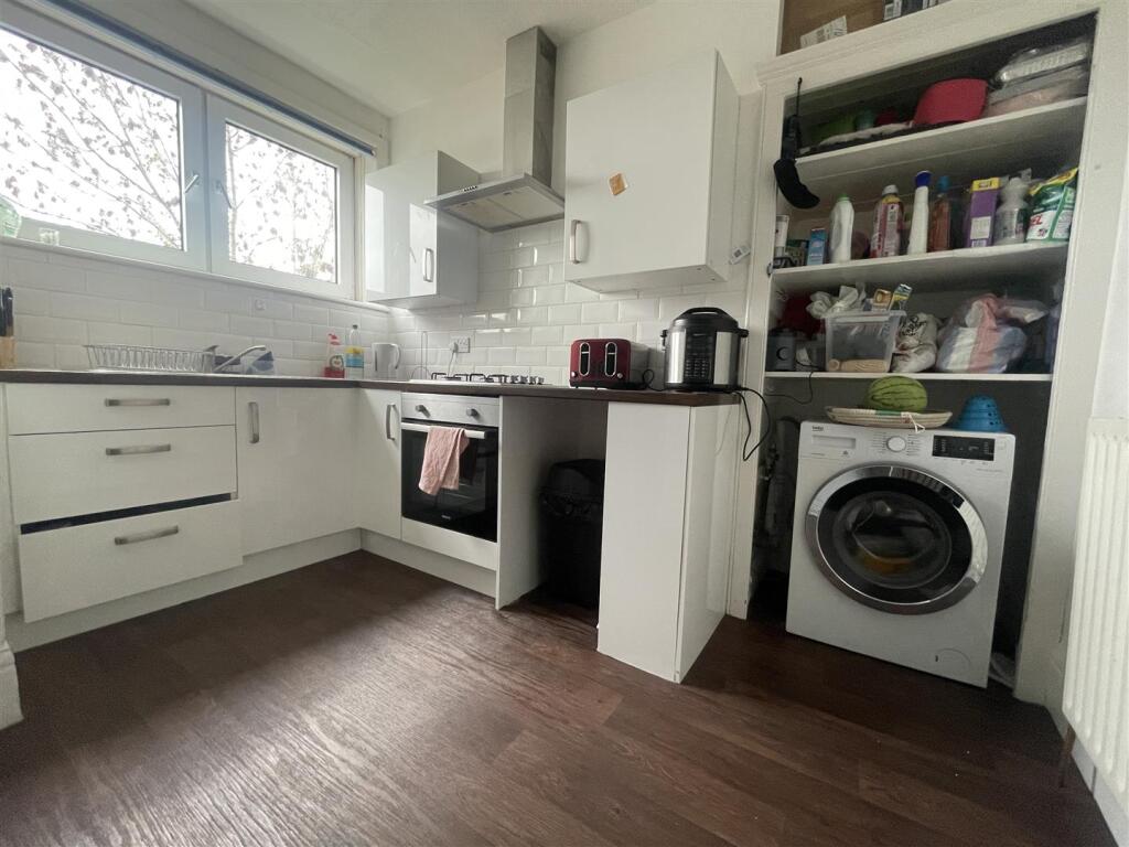 Main image of property: Walberant Buildings