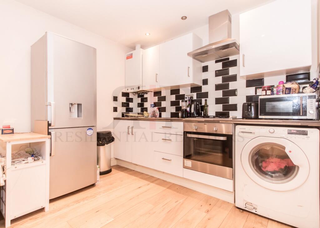 Main image of property: East India Dock Road, London E14