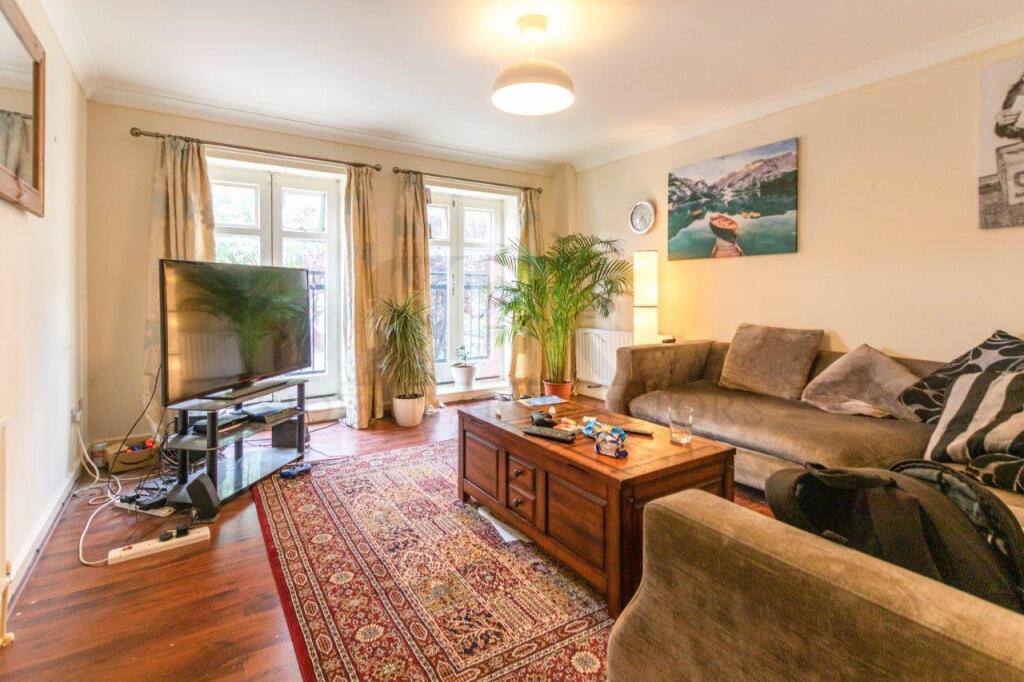 Main image of property: Sunny Bank, London, SE25