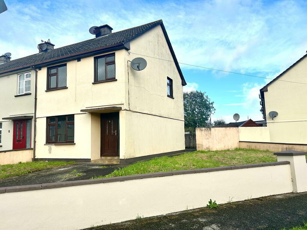 Main image of property: 7 Barrowmount Drive, Goresbridge