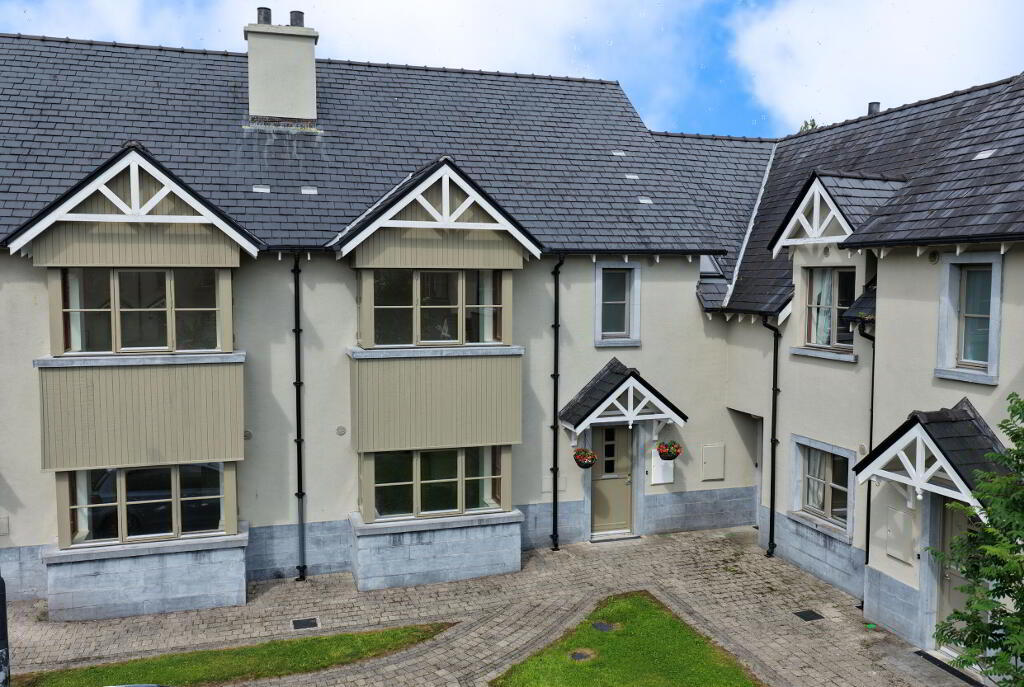 Main image of property: 58 O'Carolan's Court, Kilronan, Ballyfarnon, Boyle