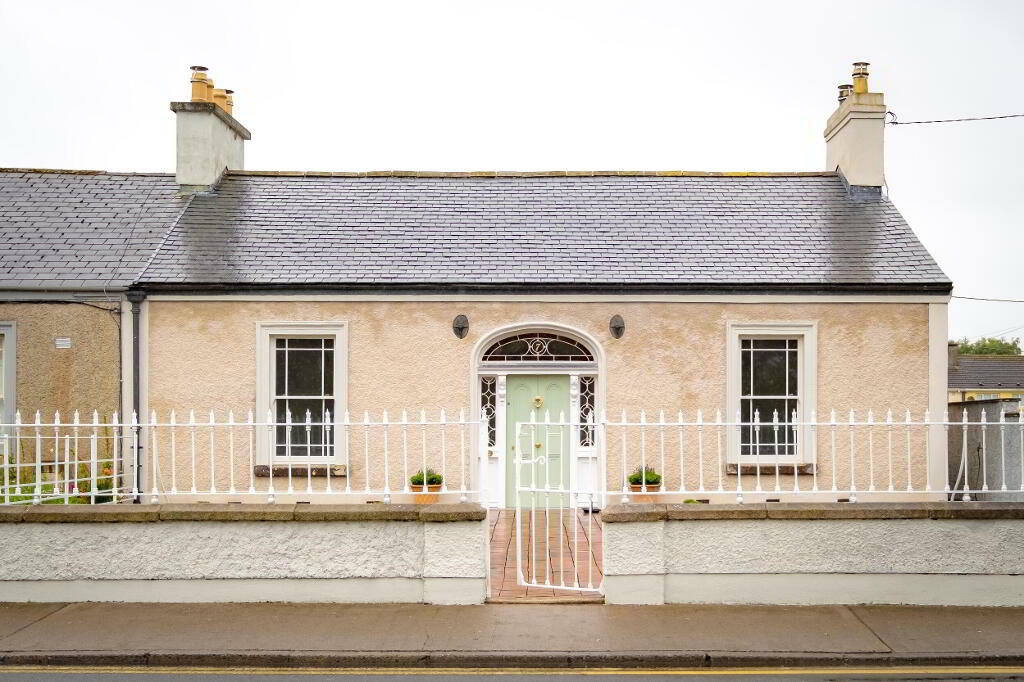 Main image of property: La Villa, 7 Canning Place, Newbridge, Kildare