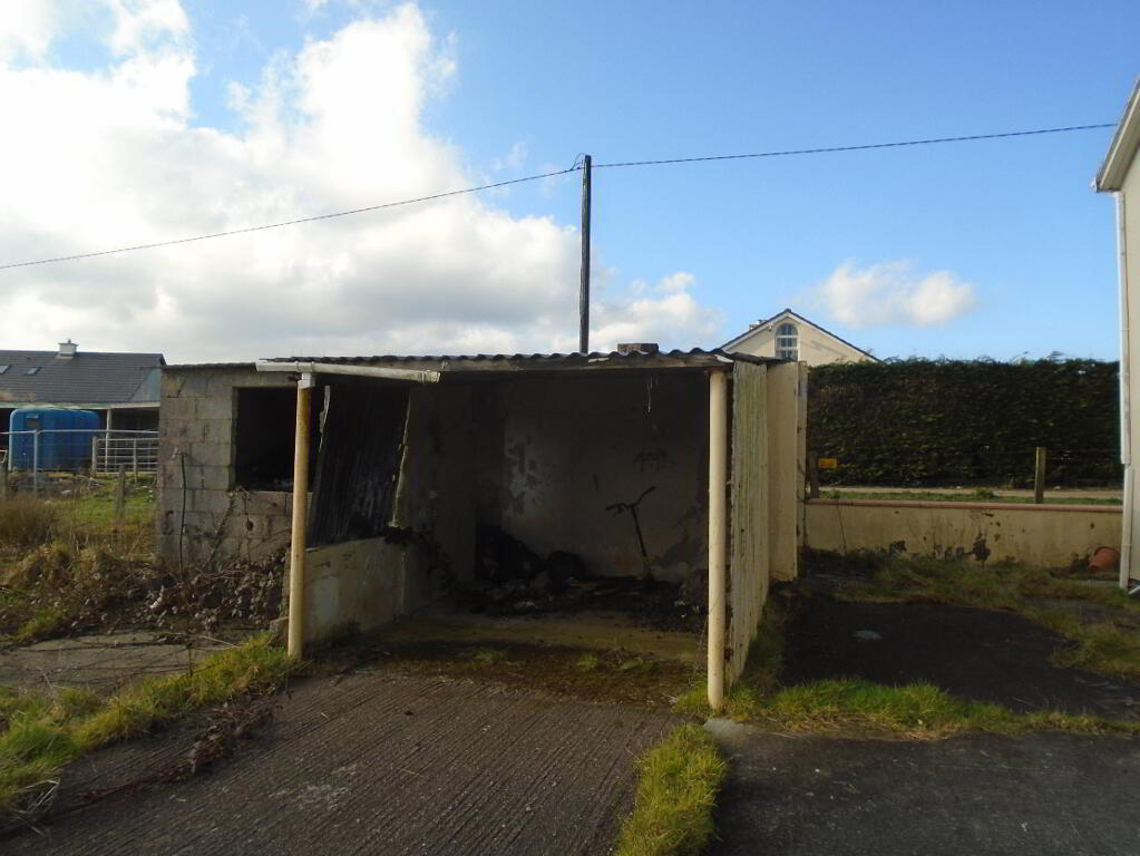 4 bedroom detached house for sale in Knocklabede, Kilcummin, Killarney