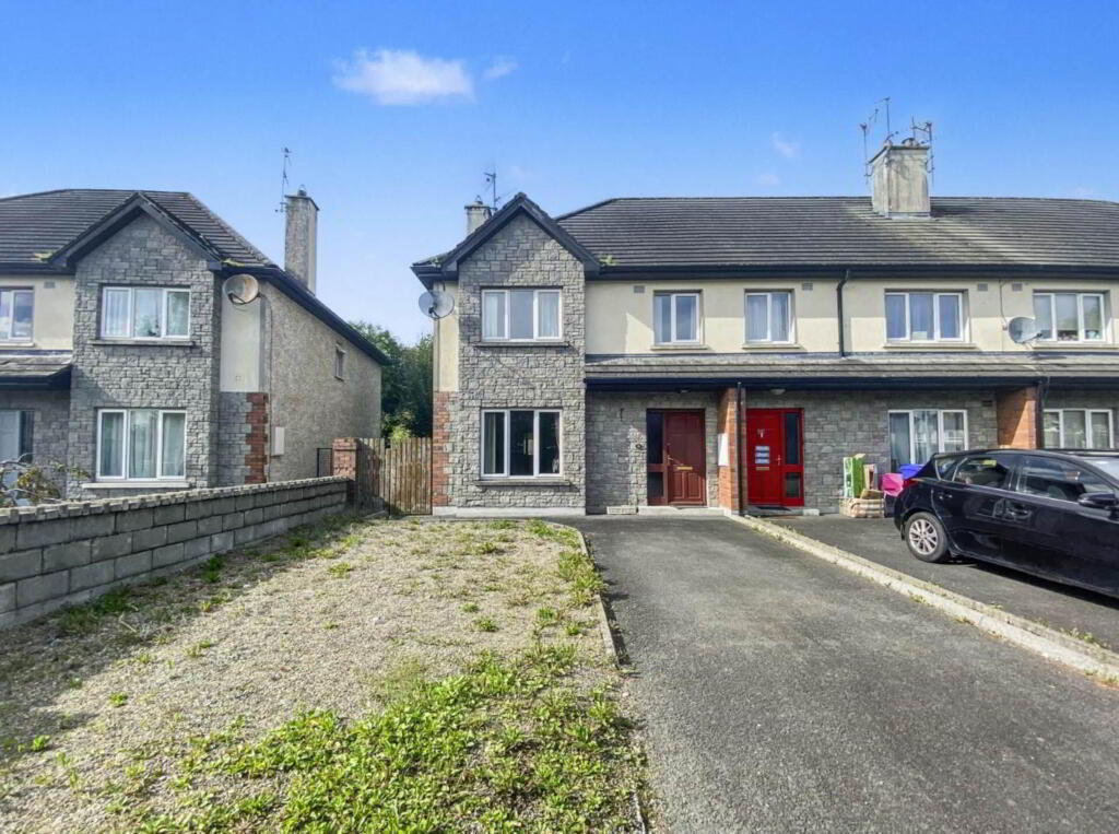 Main image of property: 10 The Grove, Millersbrook, Nenagh