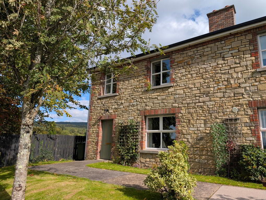 Main image of property: 8 The Lawn, Bawnboy