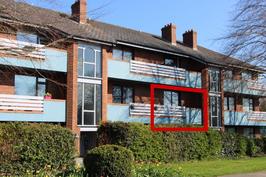 Main image of property: 12 Jocelyn Grove, Dundalk