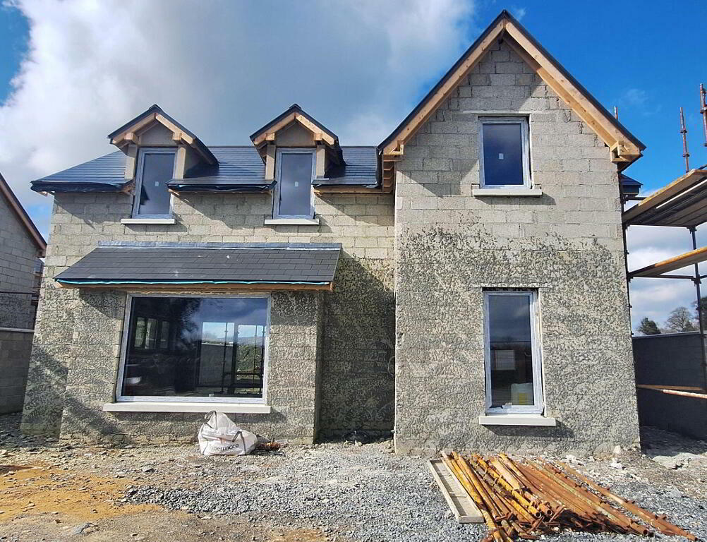 4 bedroom detached house for sale in Kilcleagh Park, Castledaly, Moate