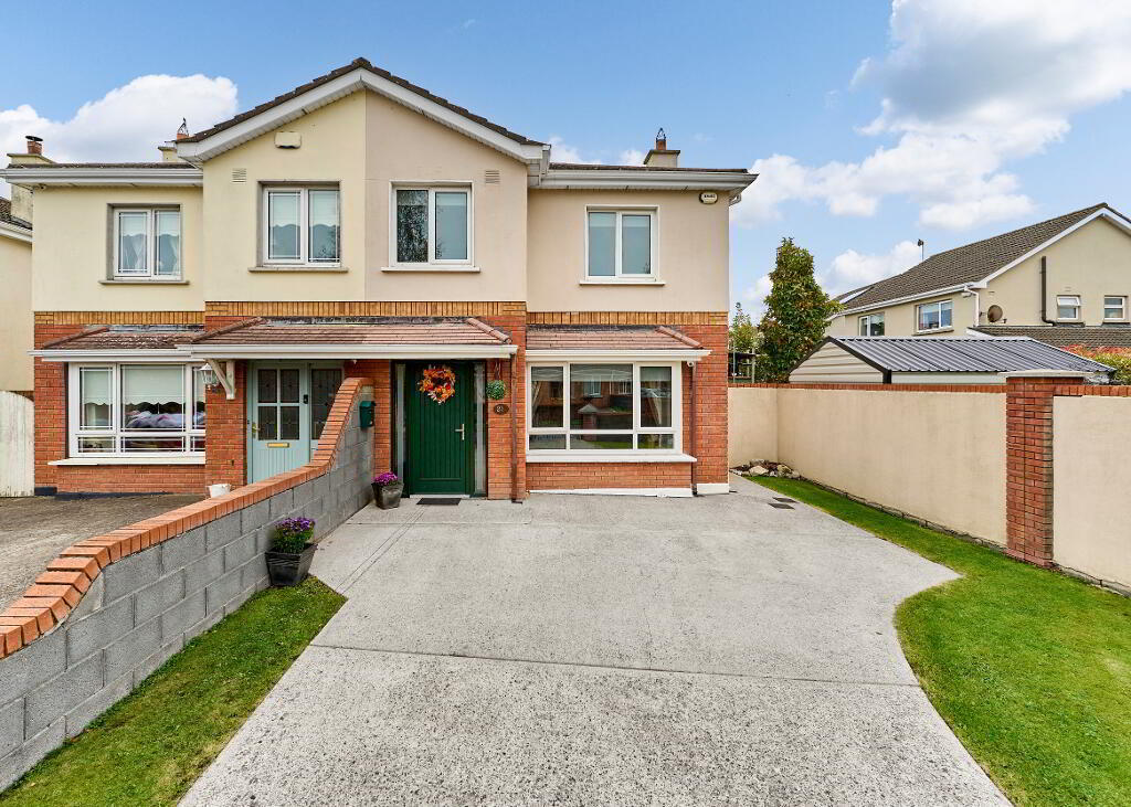 Main image of property: 23 Oakleigh, Longwood