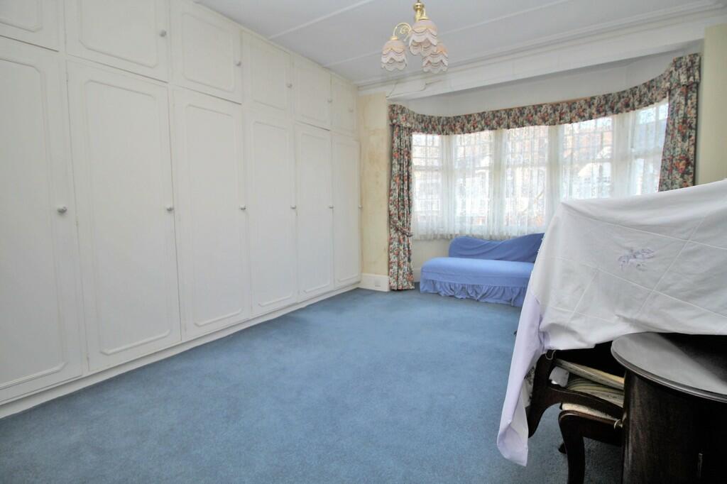 Additional property image - Ferndale Road, Hove