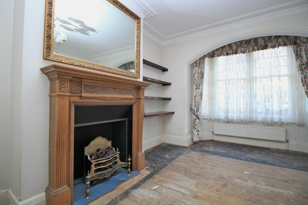 Additional property image - Ferndale Road, Hove