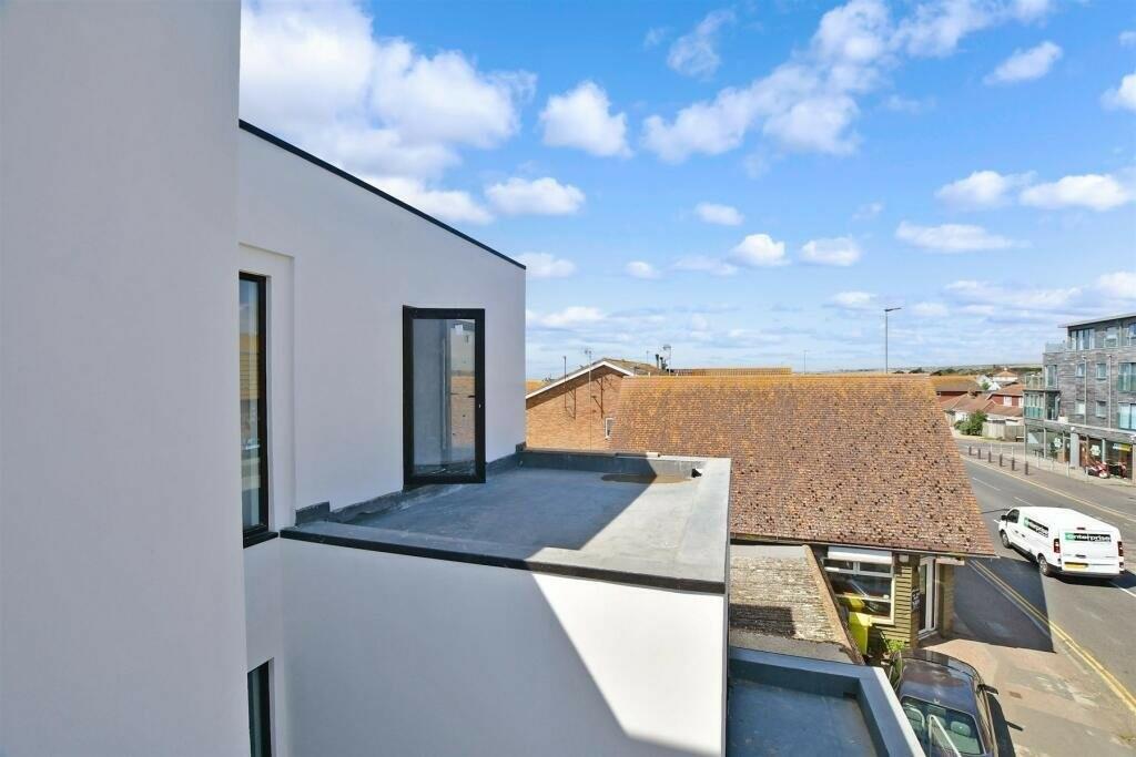 Additional property image - South Coast Road, Peacehaven