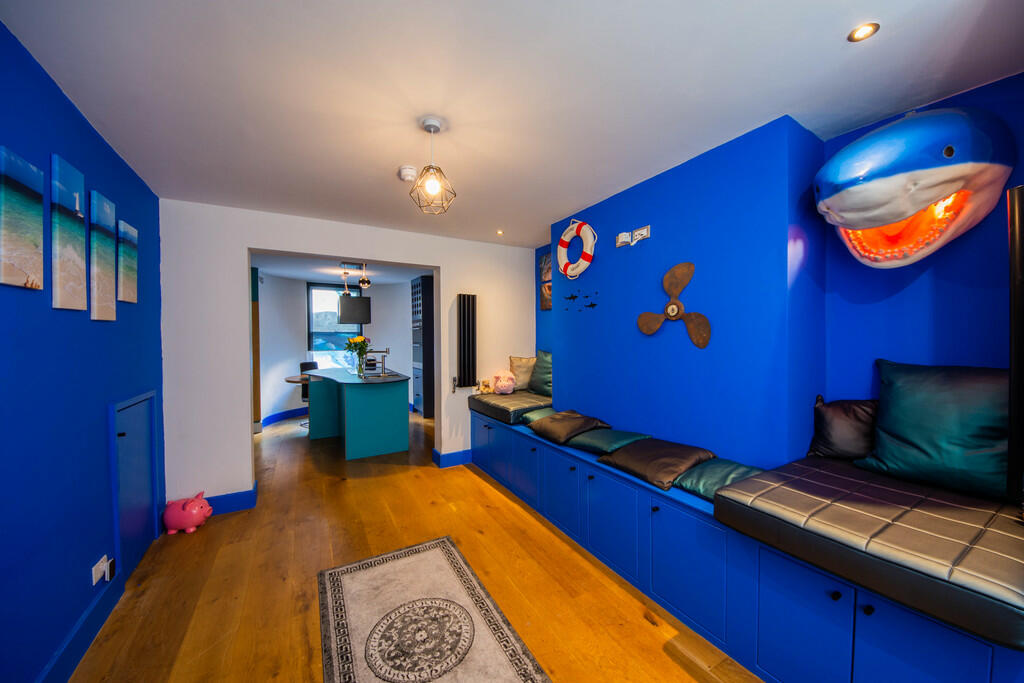Additional property image - Broad Street, Brighton