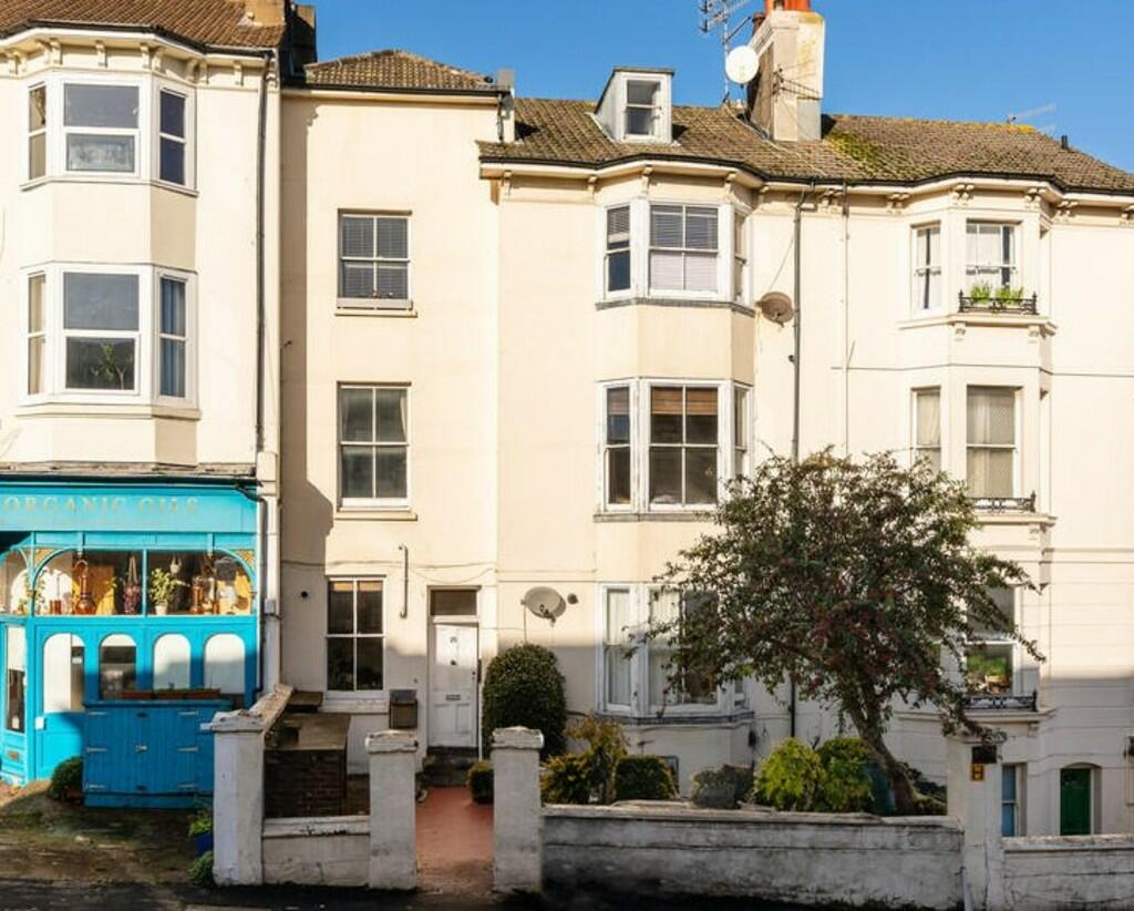 Main image of property: Chatham Place, Brighton, BN1 3TN