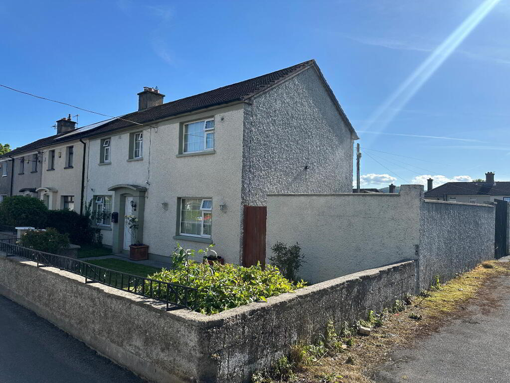 Main image of property: 14 Pearse Park, Clonmel