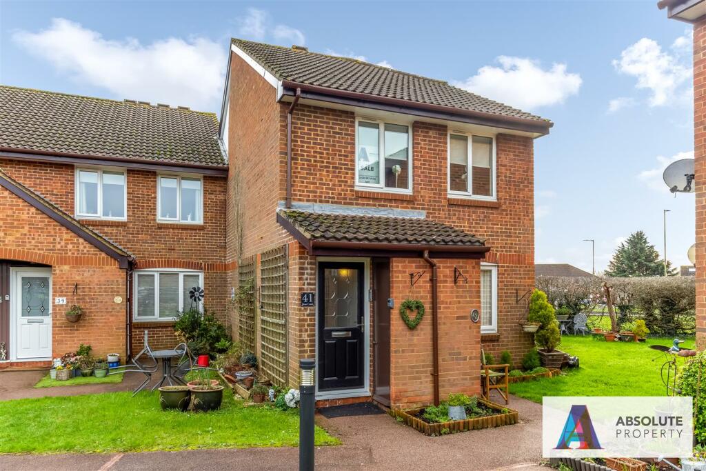 Main image of property: Rosedale Way, Cheshunt, - RETIREMENT FLAT