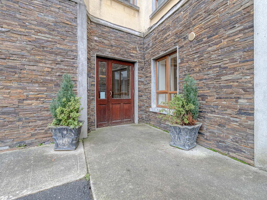 Main image of property: Apartment 12, Castle Park, Leighlin Road, Carlow Town