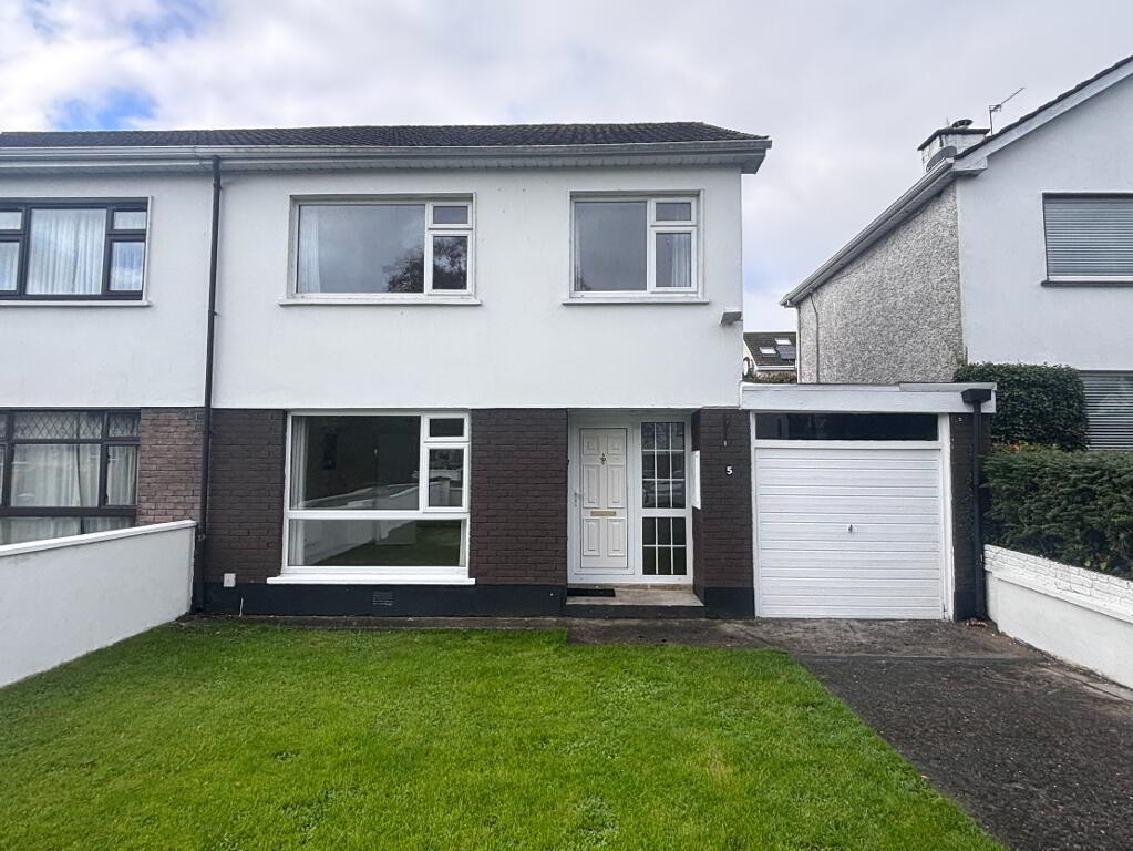 Main image of property: 5 Mountain View, Ennis
