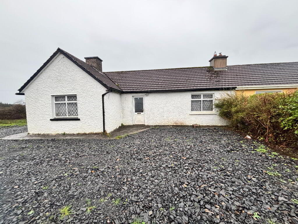 Main image of property: Crown, Lissycasey